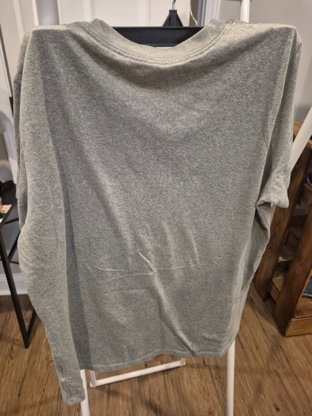 Shirt - Picture 3 of 3